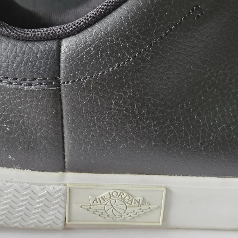 Air Jordan V.5 Grown Low Black/White